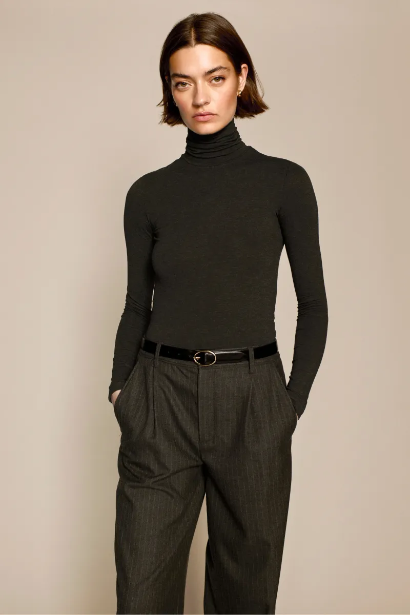 The Turtleneck In Charcoal 3