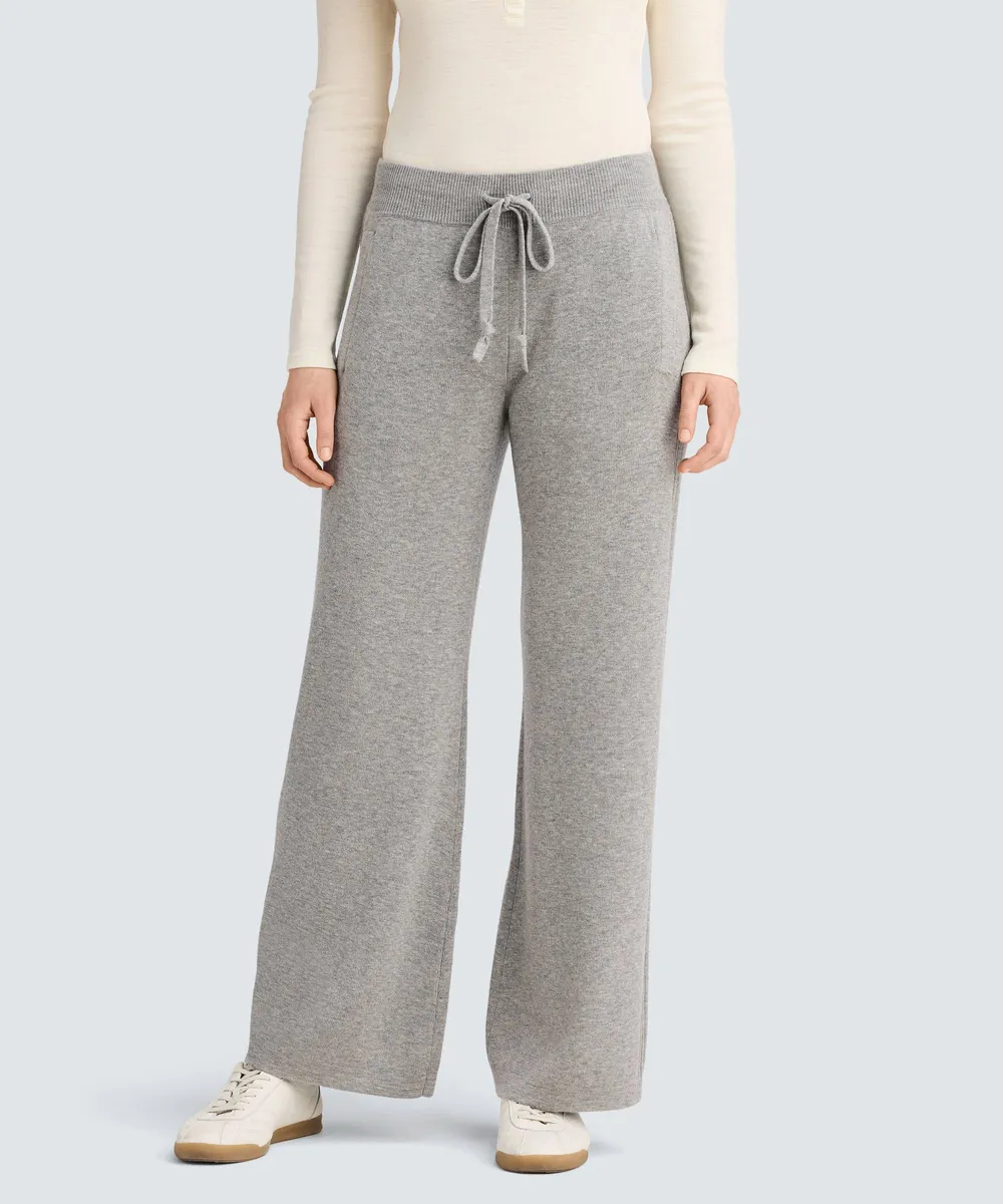Women's Knit Hoodie + Sweater Pants 6