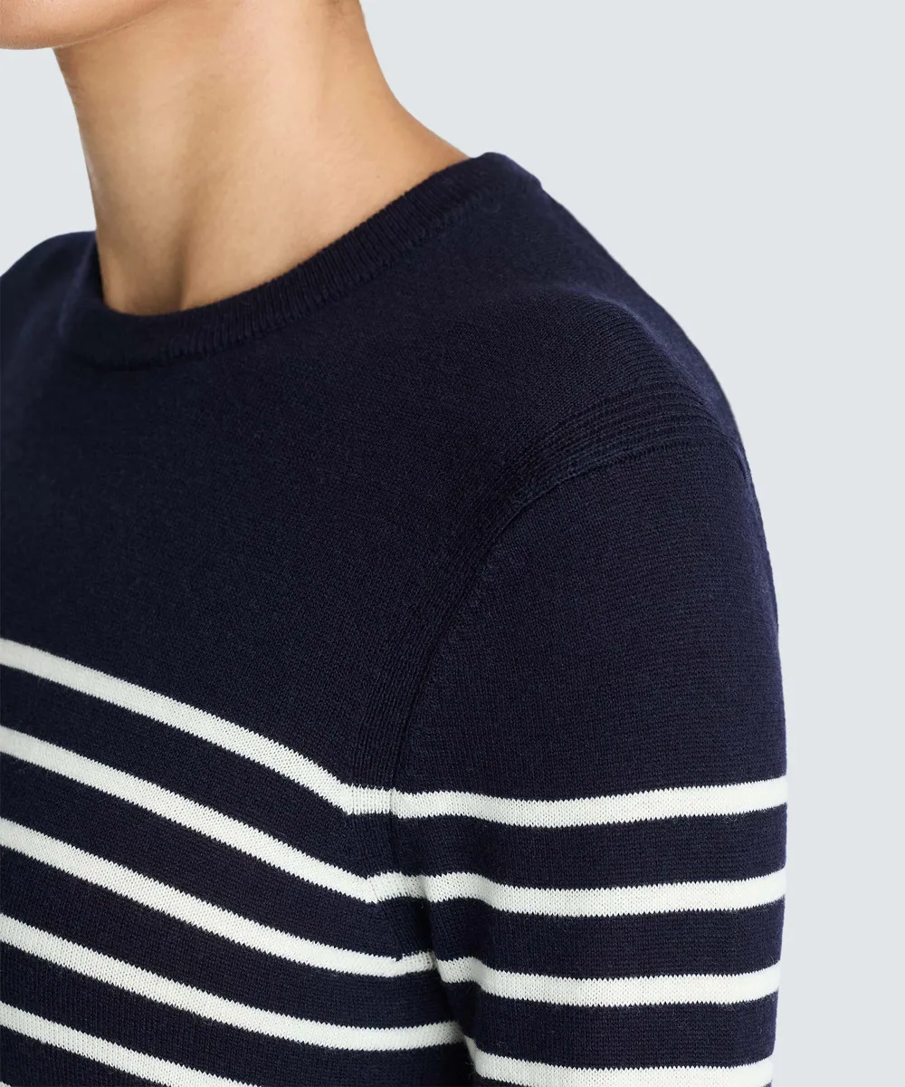 Women's Merino Crew Sweater 11