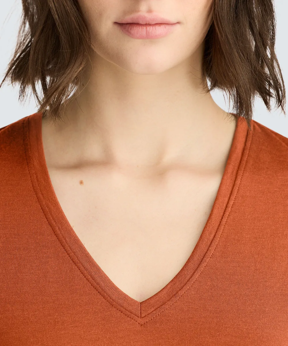 Women's Merino V-Neck T-Shirt 92