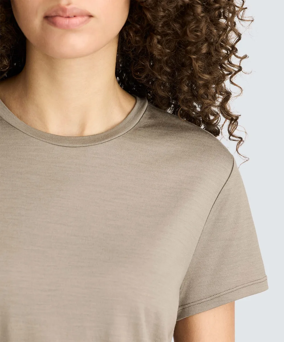 Women's Ultrafine Merino Sleep Top 9